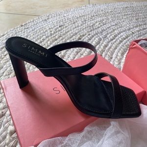 SIMMI LONDON Wide Fit Black Snake Print Mid Heels